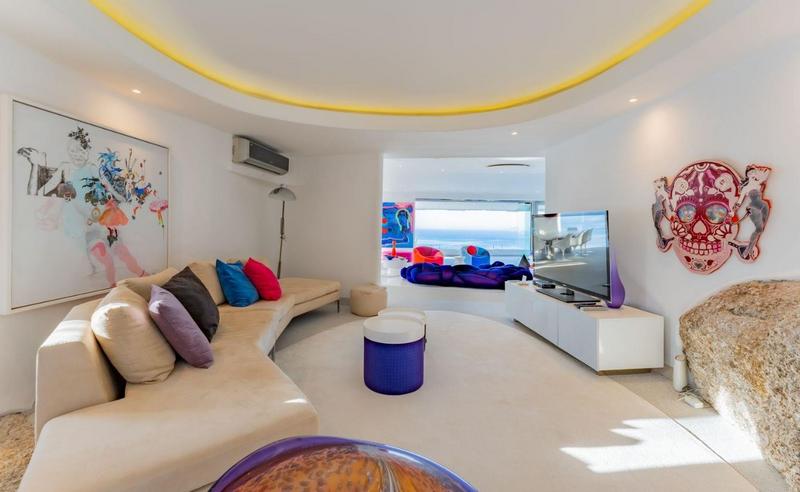 6 Bedroom Property for Sale in Bantry Bay Western Cape